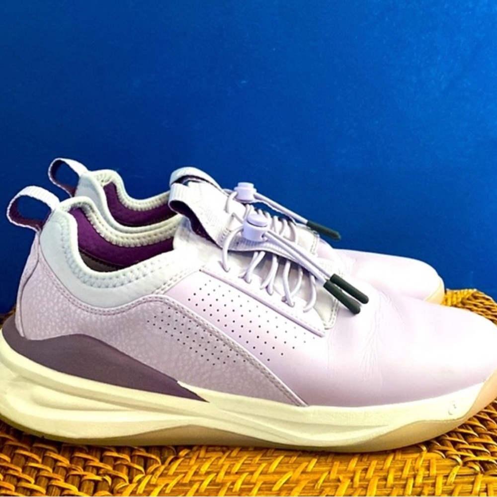 Lavender Clove sneakers women size  9